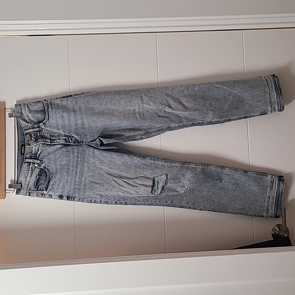 Express High Waisted Ripped Straight Jean - Picture 2 of 5